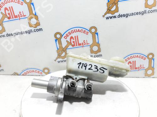 Used Brake master cylinder RENAULT KANGOO / GRAND KANGOO II (KW0/1_) 1.5 dCi 85 (KW0K, KW0L, KW0B) (86 hp) 20743151
