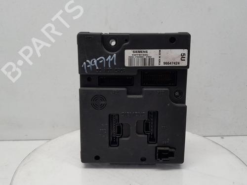 Used Fuse box CHEVROLET EPICA (KL1_) 2.0 D (150 hp) 24153871
