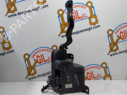 Used Windscreen washer tank MERCEDES-BENZ CLA Coupe (C117) CLA 220 CDI / d (117.303) (170 hp) 20771274