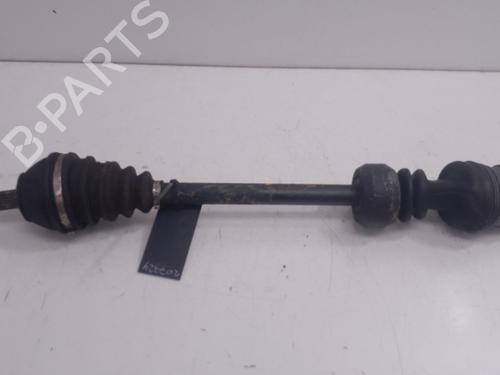 Used Right front driveshaft Right front driveshaft RENAULT RAPID Box Body/MPV (F40_, G40_) [1985-2001] 34134843 34134843