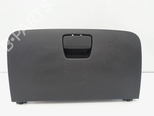 Used Glove box OPEL MOKKA / MOKKA X (J13) [2012-2019]  31094043