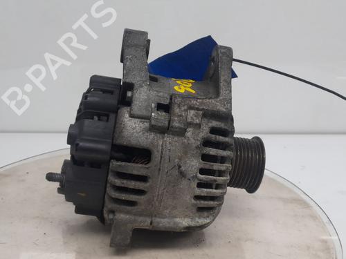 Used Alternator RENAULT SCÉNIC II (JM0/1_) [2003-2010]  24485339