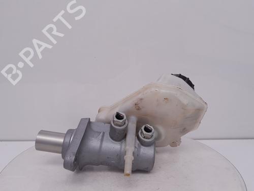 Used Brake master cylinder LAND ROVER FREELANDER 2 (L359) 2.2 TD4 4x4 (150 hp) 30487106