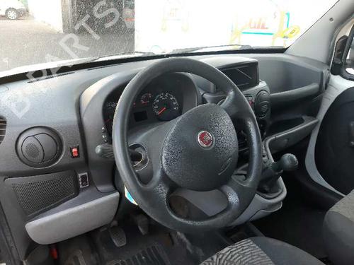 Fuse box FIAT DOBLO MPV (119_, 223_) 1.3 JTD | BP20739622E1