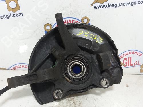 Used Right front steering knuckle VOLVO S40 I (644) 1.9 TD (90 hp) 20748607