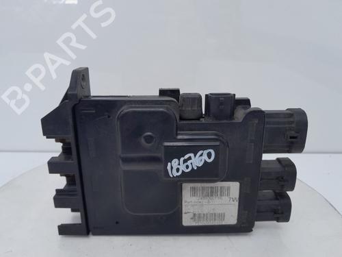 Used Electronic module RENAULT MEGANE III Hatchback (BZ0/1_, B3_) 1.5 dCi (106 hp) 30563381