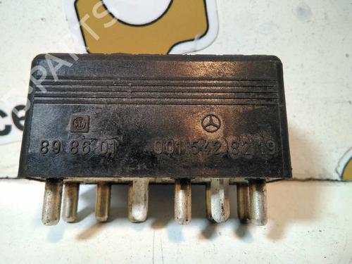 Used Electronic module Electronic module MERCEDES-BENZ S-CLASS (W140) 500 SE, SEL (140.050, 140.051) (326 hp) 34250116 34250116