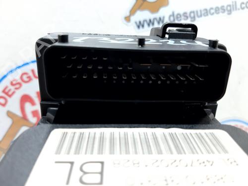 ABS pump KIA SORENTO I (JC) 2.5 CRDi 4WD | BP20785207M43 