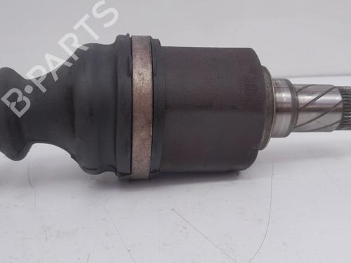 Left front driveshaft RENAULT MEGANE II Saloon (LM0/1_) 1.9 dCi (LM0G, LM1G, LM2C) | BP29076955M38