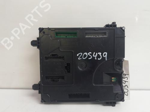 Used Fuse box Fuse box RENAULT LAGUNA III (BT0/1) [2007-2015] 34133819 34133819