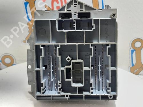 Fuse box FIAT PUNTO (188_) 1.2 16V 80 (188.233, .235, .253, .255, .333, .353, .639,... | BP20760463E1
