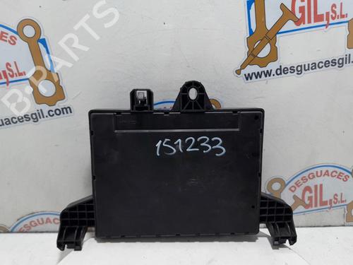 Fuse box OPEL ASTRA J (P10) 1.7 CDTI (68) | BP20760436E1 