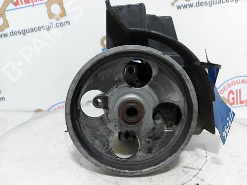 Used Steering pump CITROËN XSARA PICASSO (N68) 2.0 HDi (90 hp) 20740357