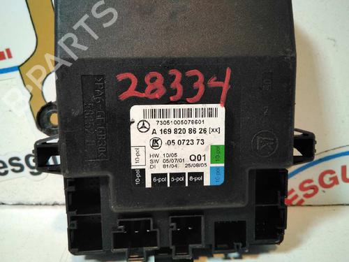 Used Comfort control module Comfort control module MERCEDES-BENZ A-CLASS (W169) A 180 CDI (169.007, 169.307) (109 hp) 34135473 34135473