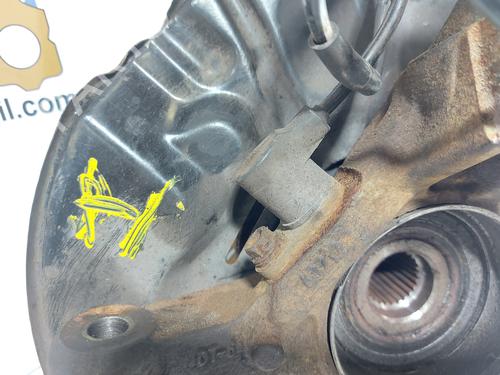 Left front steering knuckle TOYOTA COROLLA Verso (ZER_, ZZE12_, R1_) 1.8 (ZNR11_, ZNR11R) | BP20745548M25 