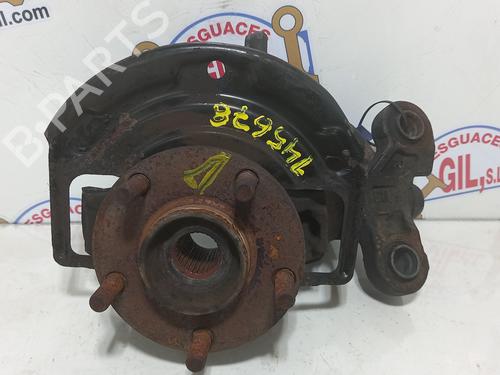 Used Right front steering knuckle NISSAN PRIMERA (P12) 2.2 Di (126 hp) 20757234
