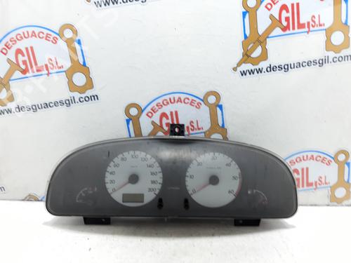 Used Instrument cluster CITROËN XSARA (N1) 1.9 TD (90 hp) 20754684