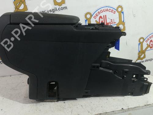 Used Armrest / Center console PEUGEOT 3008 I MPV (0U_) 1.6 HDi (112 hp) 20750955