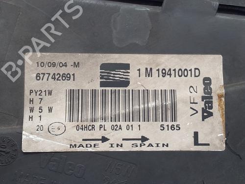 Left headlight SEAT LEON (1M1)  | BP25607868C28 
