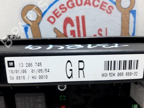 Zekeringkast OPEL ASTRA H (A04) 1.3 CDTI (L48) | BP20749025E1 
