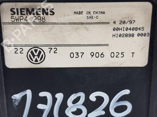 Engine control unit (ECU) VW GOLF III (1H1)  | BP21097278M57 