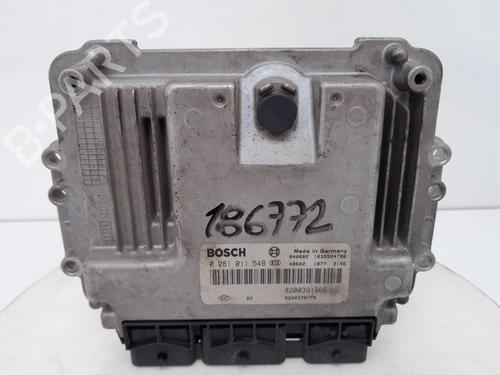 Used Engine control unit (ECU) RENAULT SCÉNIC II (JM0/1_) 1.9 dCi (JM0G, JM12, JM1G, JM2C) (120 hp) 30563393