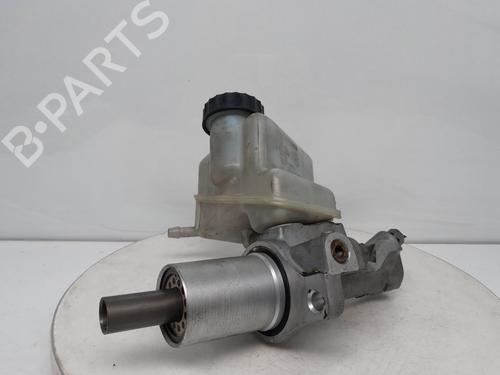 brake-master-cylinder-mercedes-benz-c-class-w204-2007-2008-2009-2010-2011-2012-2013-2014-2015-34131968 main image