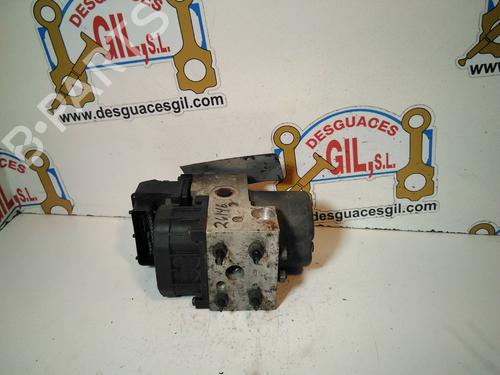 Used ABS pump RENAULT SAFRANE II (B54_) 2.5 20V (B54F) (165 hp) 20789435