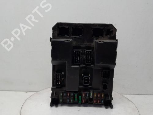 Used Fuse box PEUGEOT 307 Break (3E) [2002-2009]  23951293