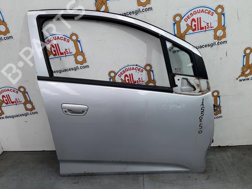Used Right front door CHEVROLET SPARK (M300) 1.0 (68 hp) 20763652