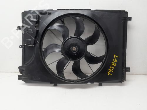 Used Radiator fan MERCEDES-BENZ A-CLASS (W176) A 200 (176.043) (156 hp) 31156826