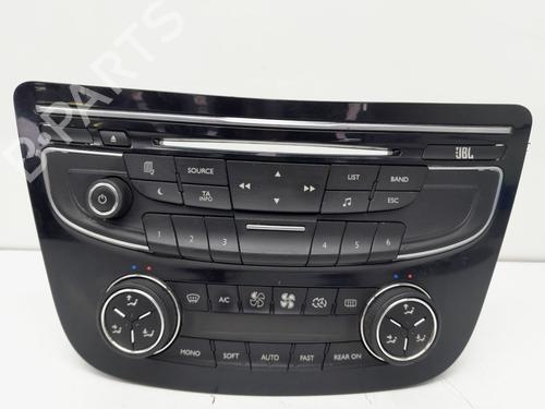 Used Radio PEUGEOT 508 SW I (8E_) 2.2 HDi (204 hp) 30625661