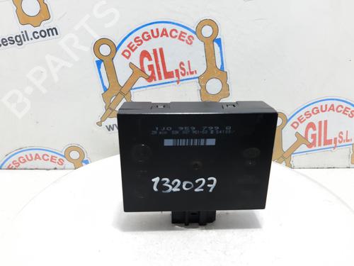 Used Electronic module VW GOLF IV (1J1) [1997-2008]  20749164