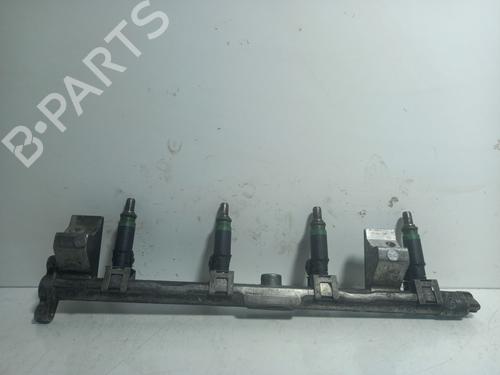 Rampa inyectora Rampa inyectora FORD FIESTA Hatchback Van (JV_) TD 1.8 (75 hp) 36753523 36753523