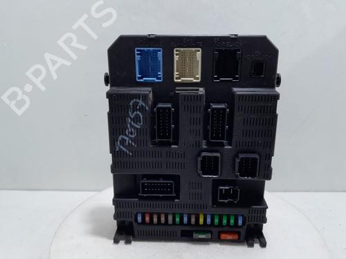 Used Fuse box PEUGEOT 807 (EB_) 2.0 HDi (107 hp) 21267057
