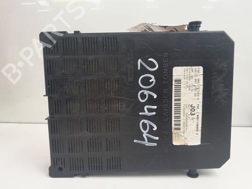 fuse-box-peugeot-307-break-3e-2002-2003-2004-2005-2006-2007-2008-2009-34134403 main image