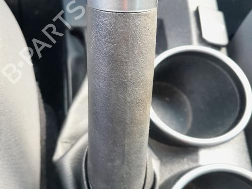 hand-brake-toyota-verso-_r2_-2009-2010-2011-2012-2013-2014-2015-2016-2017-2018-30905952 main image