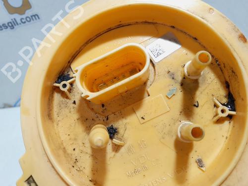 Fuel pump VW GOLF VI (5K1) 1.6 TDI | BP20767602M76 