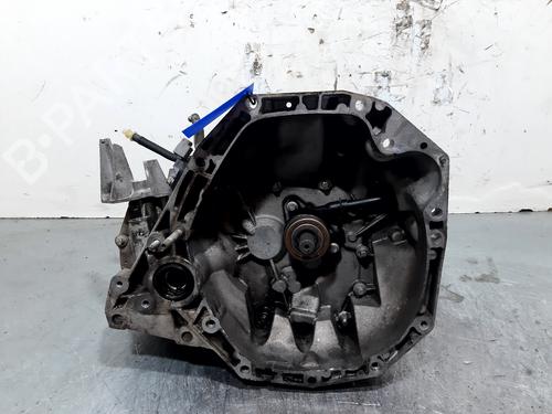 Caja de cambios RENAULT CLIO II (BB_, CB_) 1.5 dCi (B/CB3M) (64 hp) 20757802