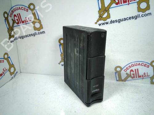 Used Radio PEUGEOT 607 (9D, 9U) 2.2 HDi (133 hp) 20802047