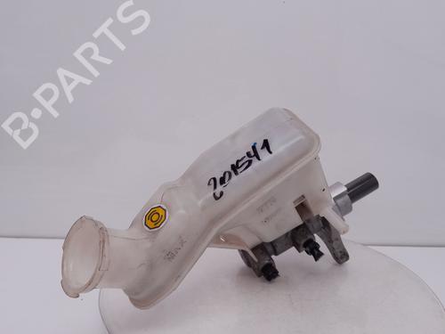 brake-master-cylinder-kia-sportage-iii-sl-2009-2010-2011-2012-2013-2014-2015-2016-2017-34131983 main image
