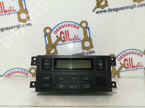 Used Climate control HYUNDAI ELANTRA III Saloon (XD) 1.6 (107 hp) 20800000