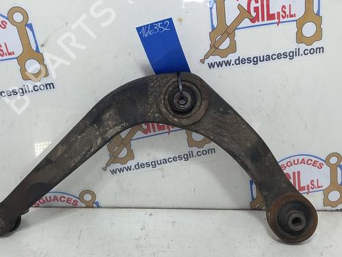 Used Right front suspension arm PEUGEOT 206 Hatchback (2A/C) 1.9 D (69 hp) 20771157