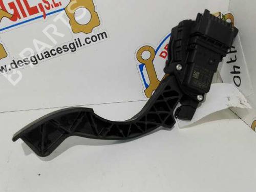 Used Pedal VOLVO V50 (545) D5 (179 hp) 20776432
