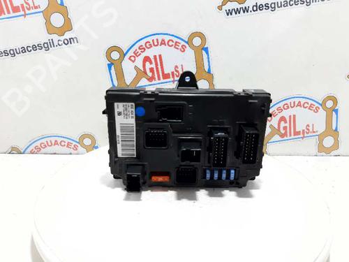 Fuse box PEUGEOT 407 SW (6E_, 6D_) 2.0 | BP20732282E1 