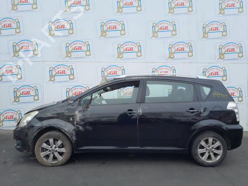 Brugte TOYOTA COROLLA Verso (ZER_, ZZE12_, R1_) 2.2 D-4D (AUR10_, AUR10R) (136 hp) 4339551