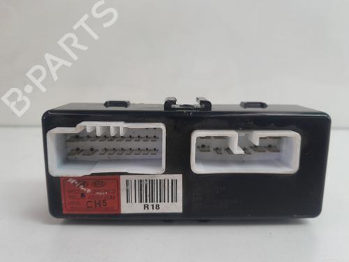Used Electronic module Electronic module HYUNDAI SANTA FÉ II (CM) 2.2 CRDi GLS (150 hp) 34239236 34239236
