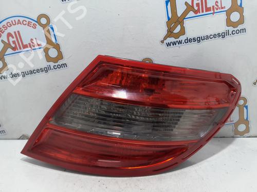 Used Right taillight MERCEDES-BENZ C-CLASS (W204) C 220 CDI (204.008) (170 hp) 20761385