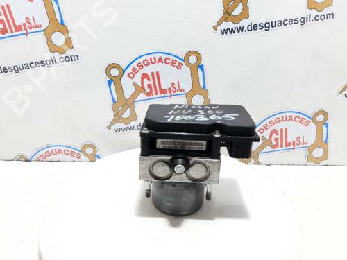 Used ABS pump NISSAN NV200 / EVALIA Bus 1.5 dCi 90 (M20, M20M) (90 hp) 20735951