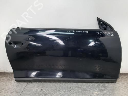 Used Right front door Right front door 39186634 39186634